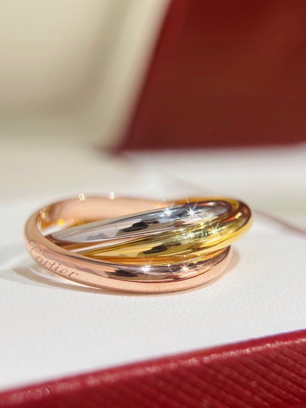 100% authentic Cartier Rings - Picture 2 of 6